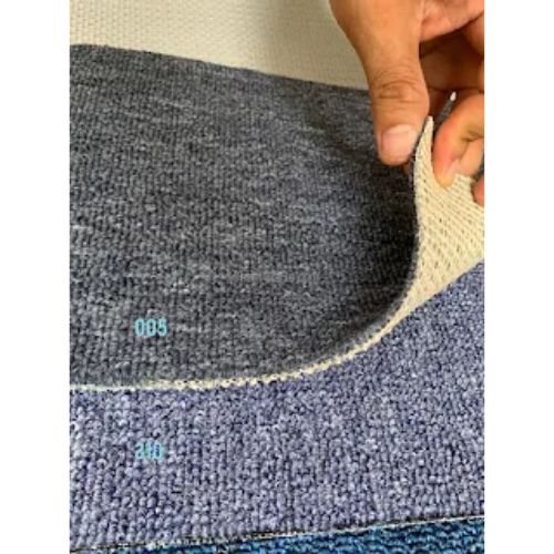 Hình ảnh cận cảnh chất liệu, độ dày thảm cuộn Indonesia mã TB-005