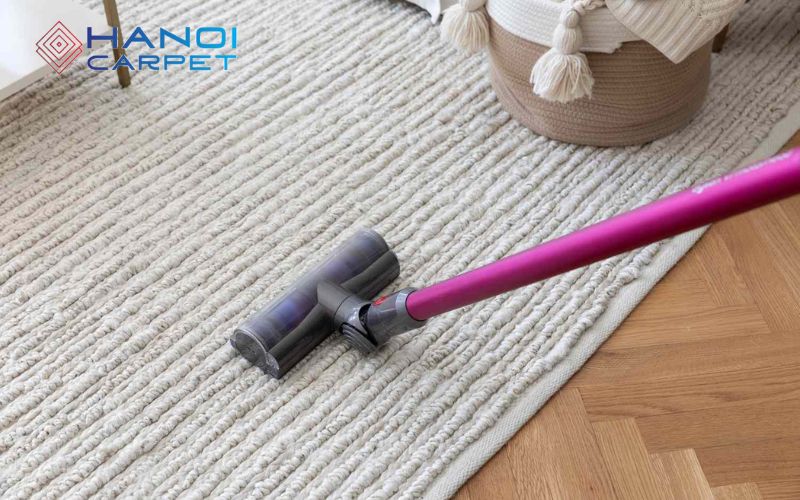 Hướng dẫn vệ sinh và bảo quản thảm phòng ăn