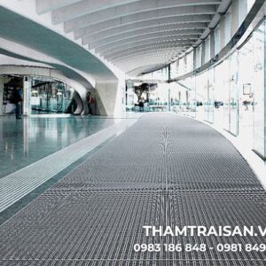 Hình ảnh phối cảnh thảm khung nhôm Emco Diplomat chèn sợ brush