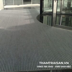 Hình ảnh thực tế thảm nhôm trải sàn chống trượt Mats Slip trải trung tâm thương mại