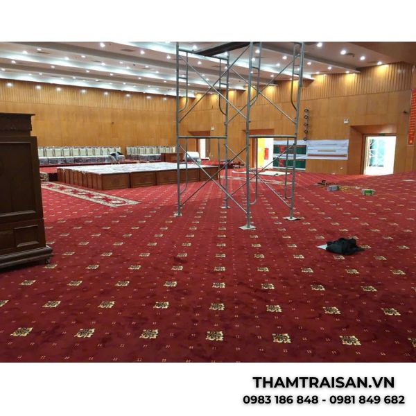 Hình ảnh thi công thảm khách sạn VI004