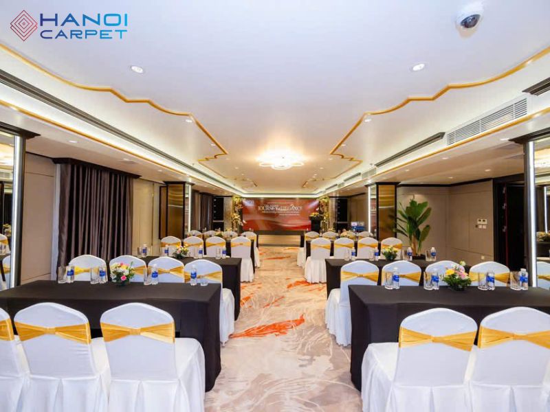 Ưu điểm của thảm trải sàn trong nhà hàng và khách sạn