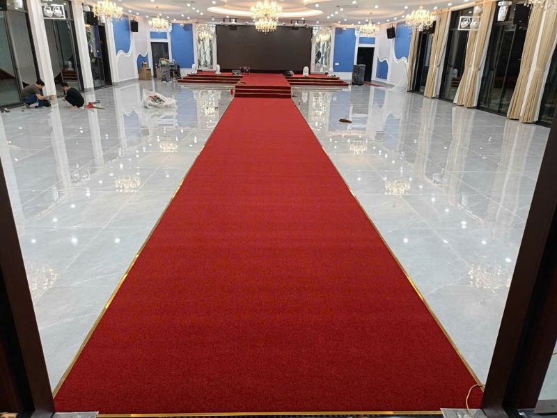 Thảm trải sân khấu