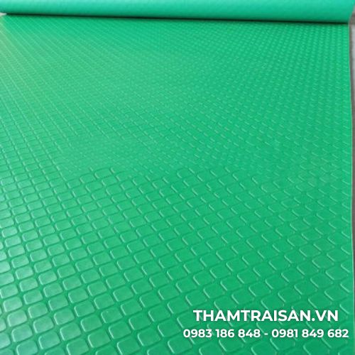 Ưu điểm nổi bật của thảm nhựa nút vuông
