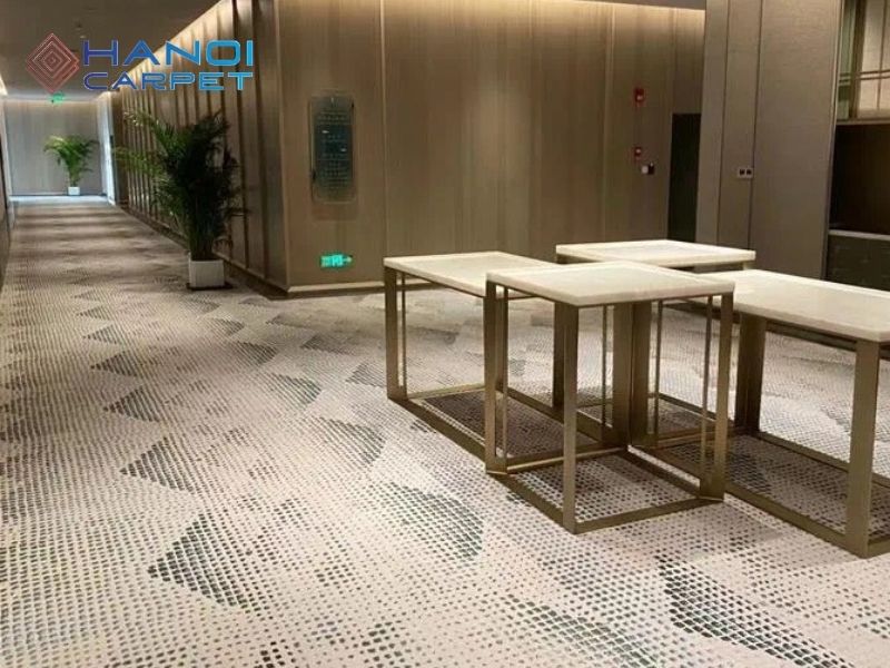 Nhiều công trình tại Anh ghi nhận thảm Axminster hơn 25 năm vẫn sử dụng tốt sau khi làm sạch chuyên sâu