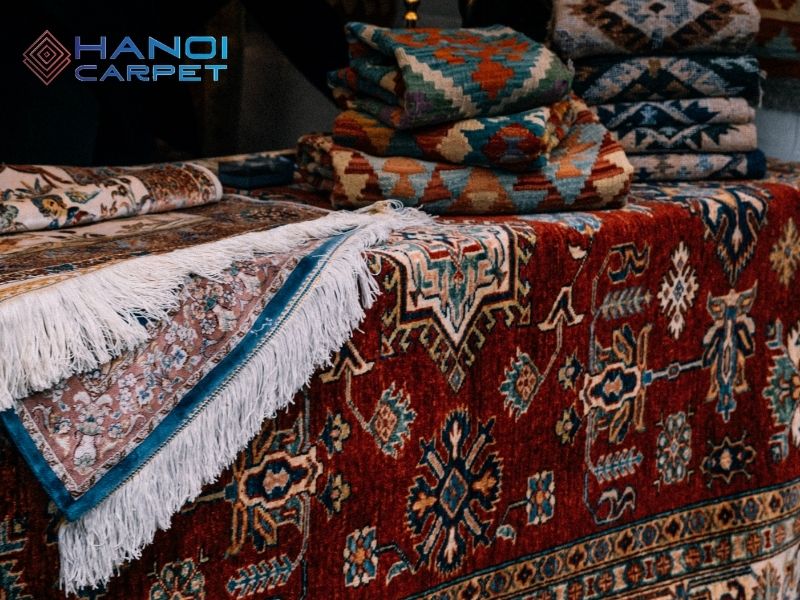 Bảo quản đúng cách giúp thảm len giữ màu, không xù lông và kéo dài tuổi thọ