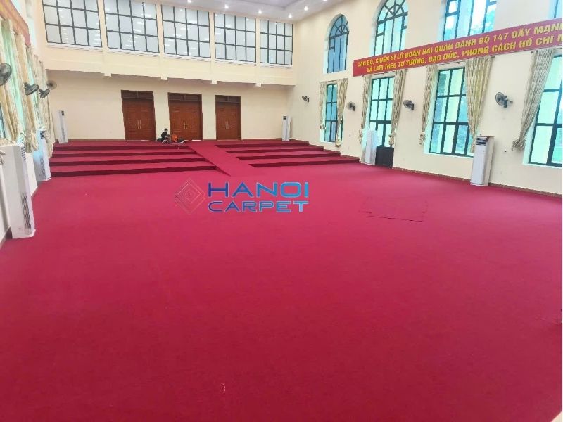 Thi công thảm tại Lữ đoàn 147 Hải Quân - Quảng Ninh 