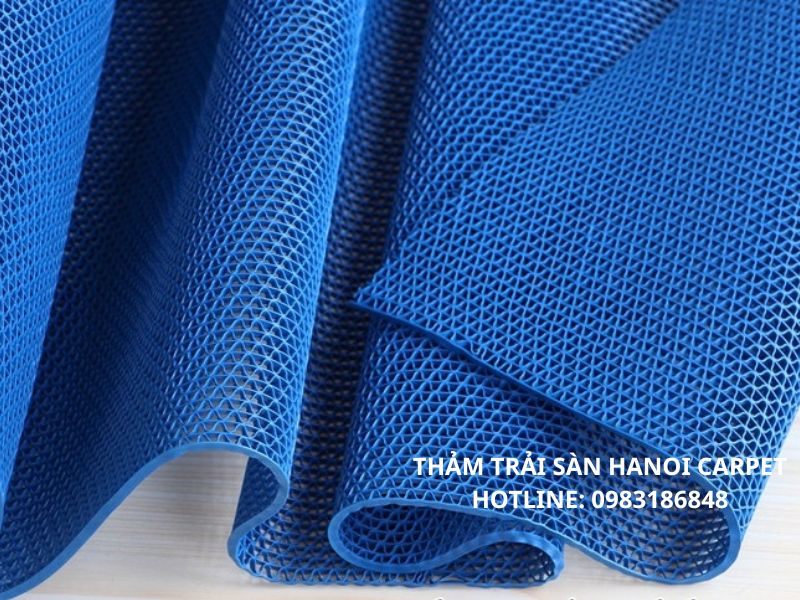 Thảm nhựa lưới màu xanh lam