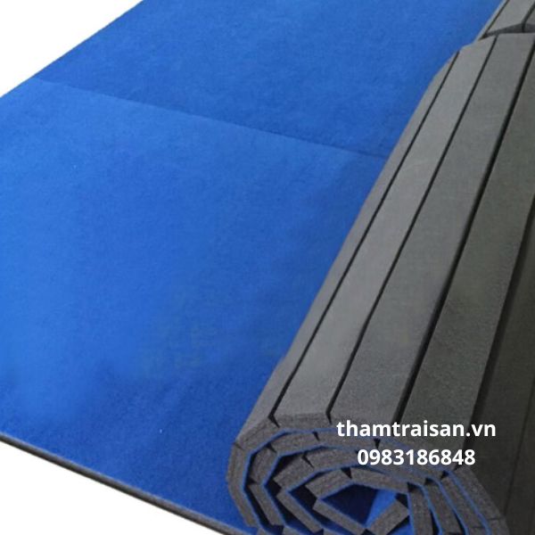 Thảm tập thể dục cuộn