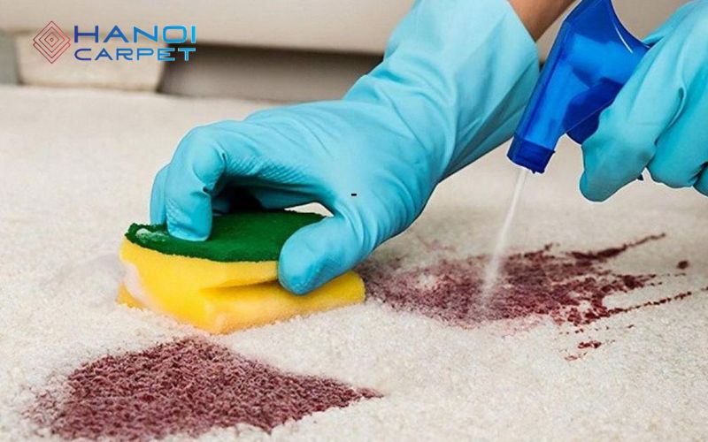 Sử dụng chất tẩy chuyên dụng