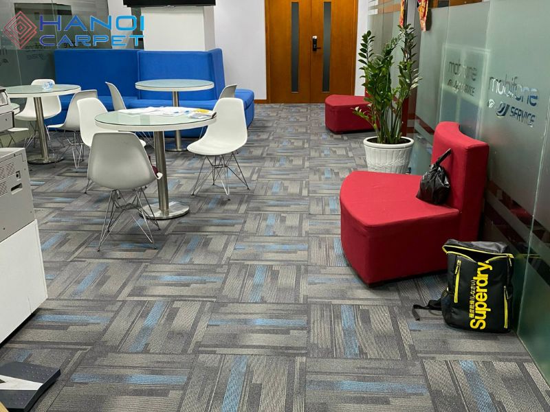 Cuộn thảm cho khu vực làm việc chung