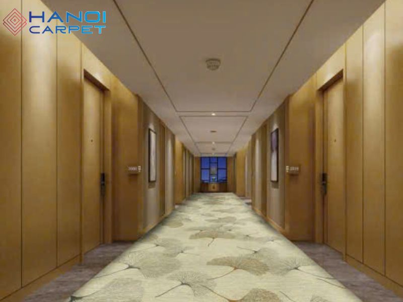 Thảm dẫn lối trong khách sạn