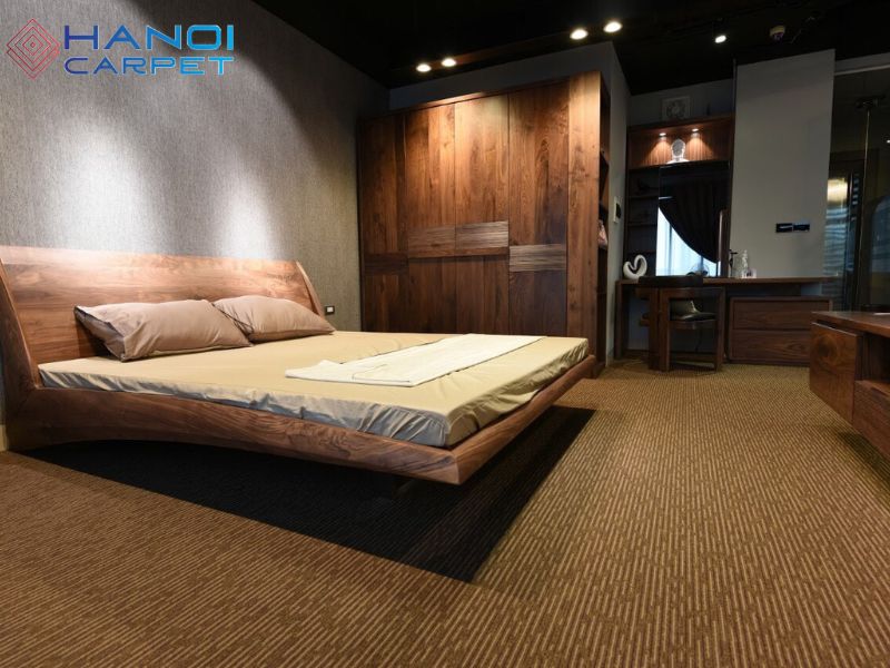 Đo đạc cẩn thận, thảm phủ toàn sàn