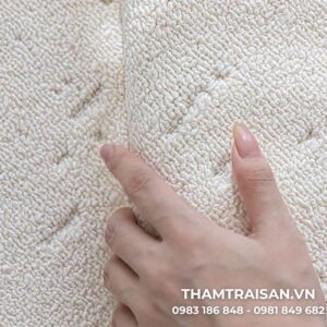 Thảm được dệt bằng chất liệu gì